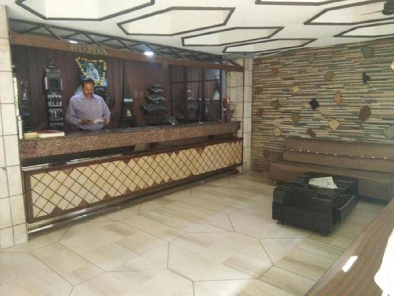Hotel Shivalik Gold,Bhopal Exterior foto