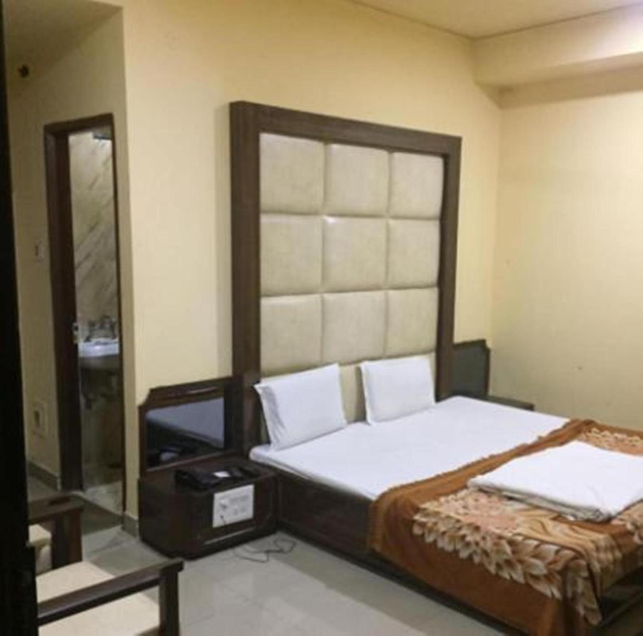 Hotel Shivalik Gold,Bhopal Exterior foto