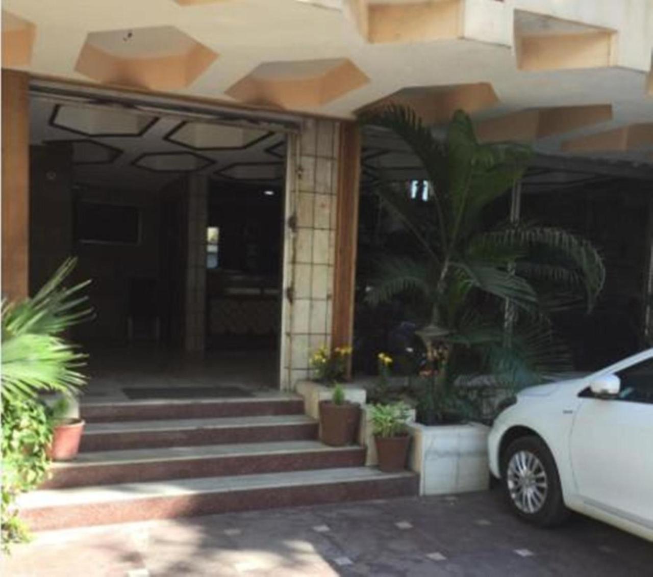 Hotel Shivalik Gold,Bhopal Exterior foto